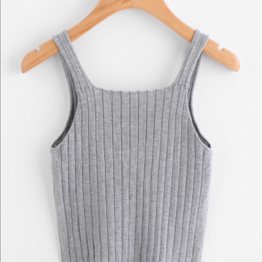 Grey crop top